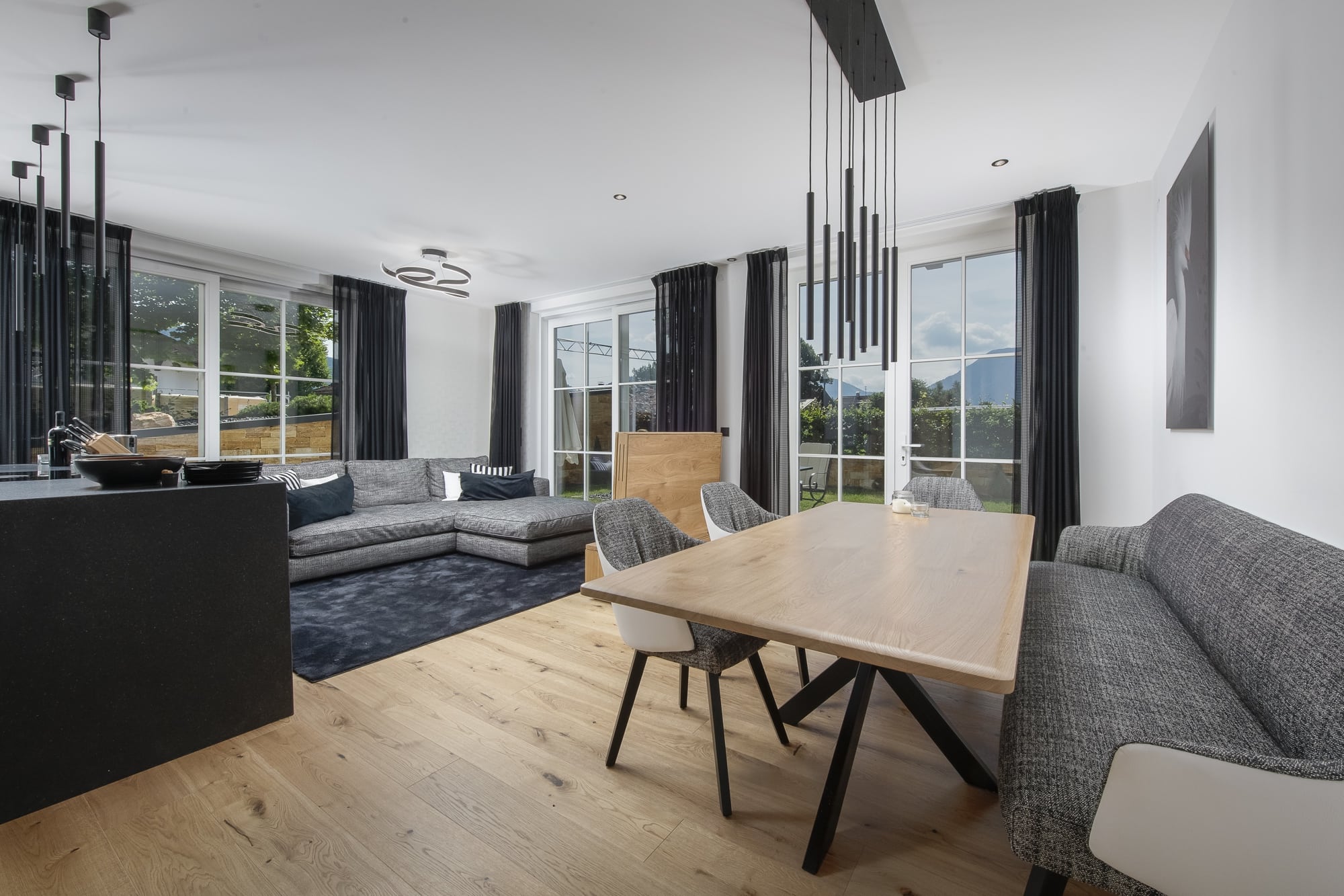 Apartment 4