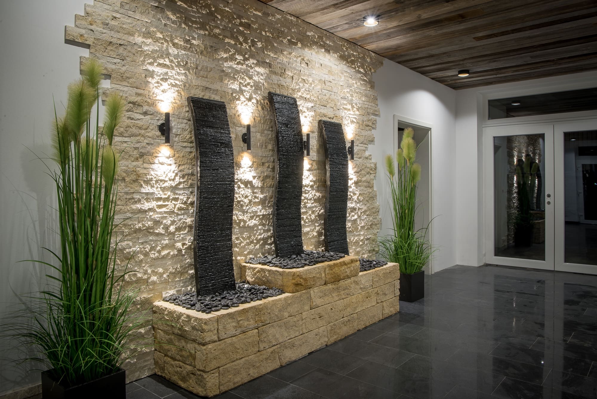 Flur Luxury Apartment