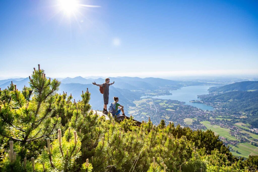 Summit happiness at the Wallberg - hiking at the Tegernsee is an experience at any time of the year.