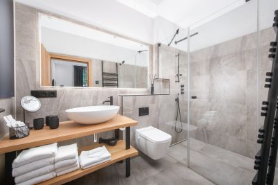 Luxury Apartments R6 Tegernsee Apartment 4 - Master bathroom