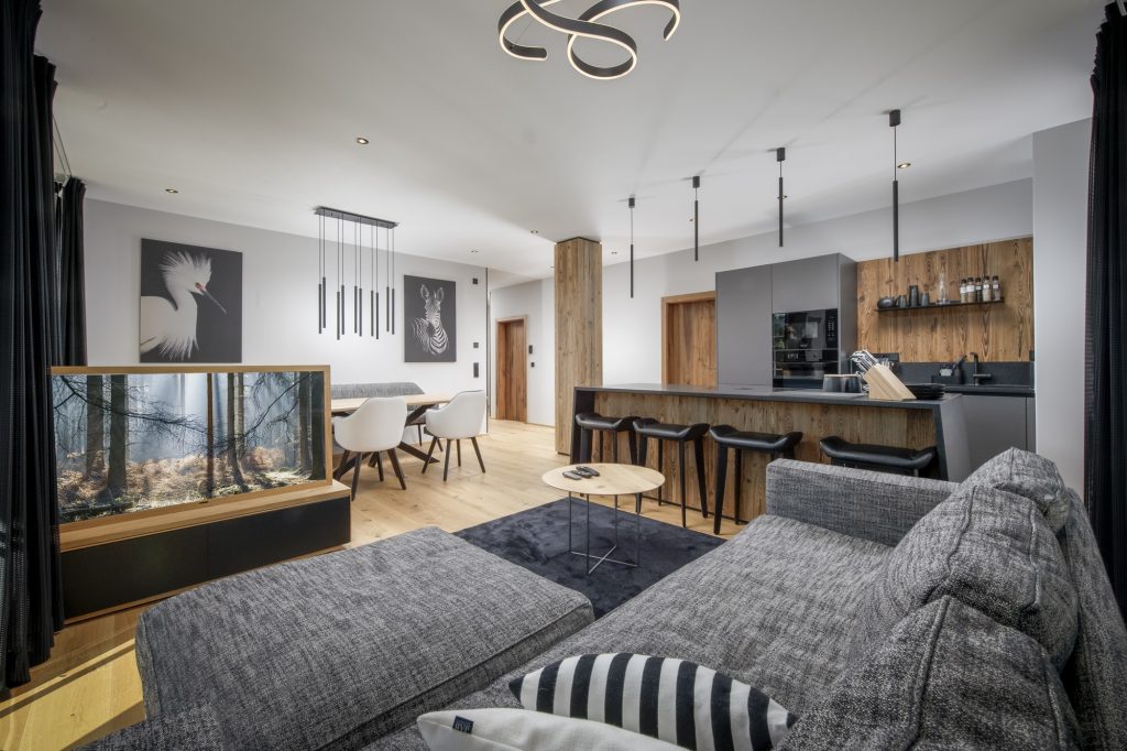 luxury-apartments-r6-tegernsee-apartment-4-living-rooms1